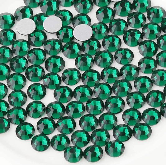 beadsland Flat Back Crystal Rhinestones Round Gems, Emerald (2.7-2.8mm) SS10/1440pcs