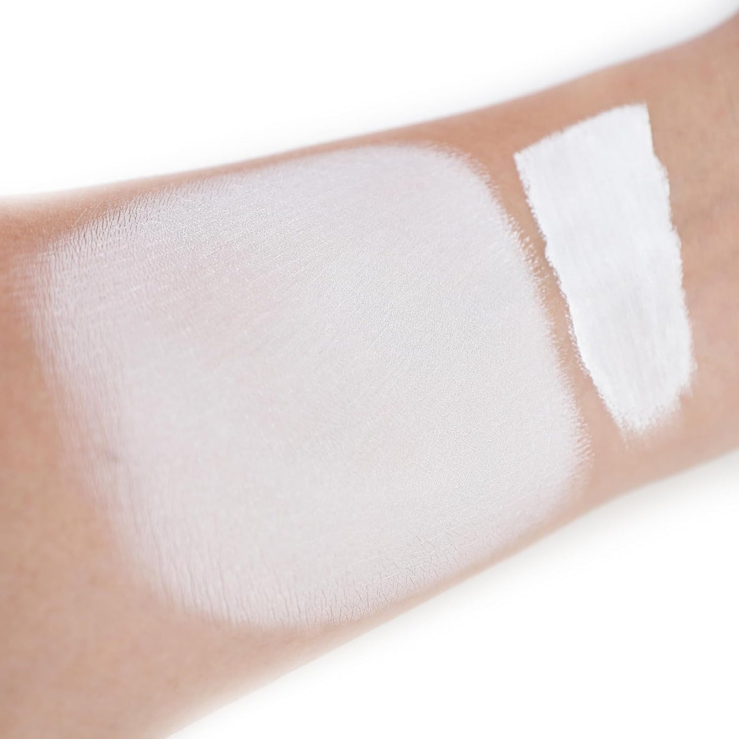 IS'MINE White Liquid Foundation Makeup, Matte Flawless Finish Foundation, Vegan & Cruelty-Free (1.05 Fl Oz, 041)